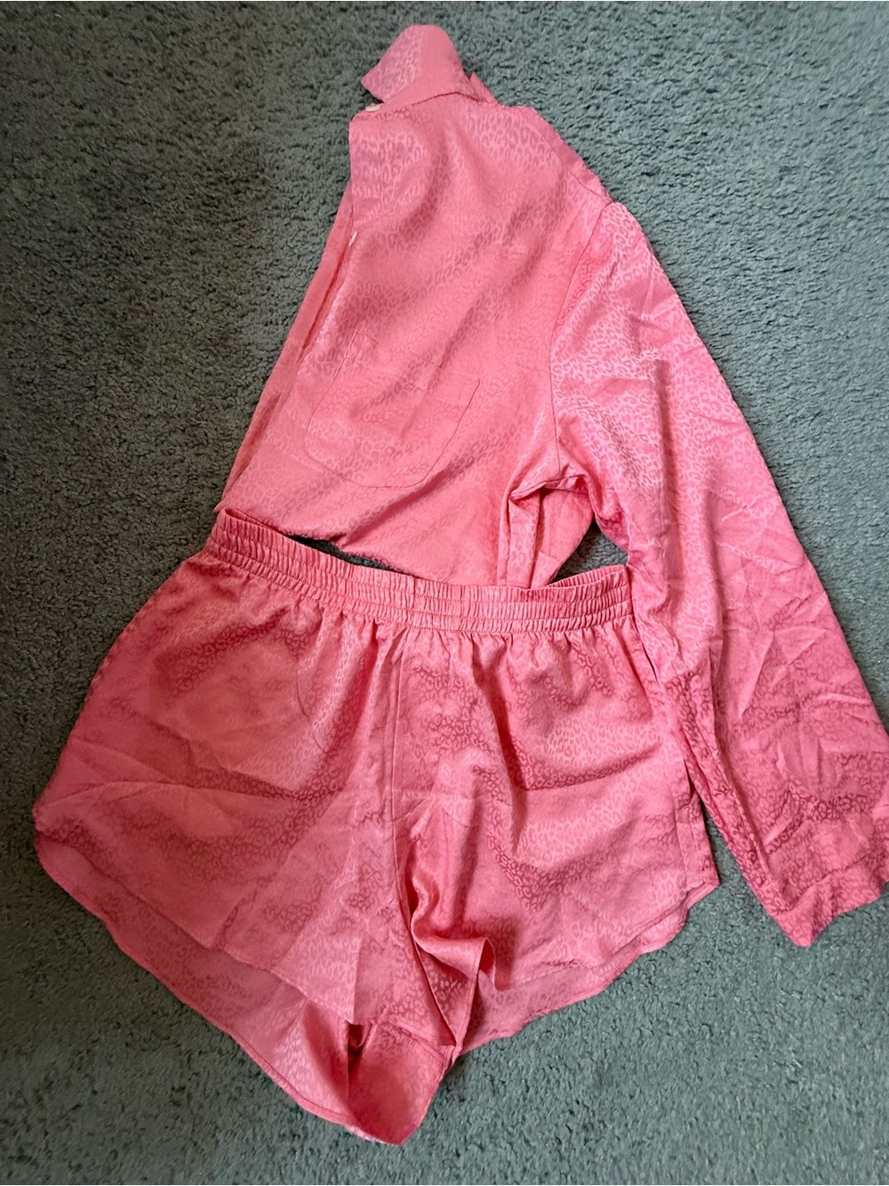 NWOT Victoria’s Secret Satin Pajamas Shorts Set Size Small With Pockets